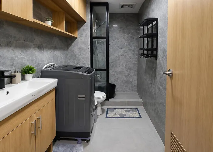 Vine Residences Near Sm Novaliches 4*