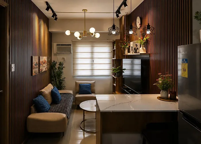 Aparthotel Vine Residences Near Sm Novaliches 4*